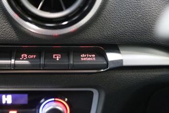 AUDI A3 1.4 TFSI CoD S line Saloon 4dr Petrol S Tronic Euro 6 (s/s) (Nav