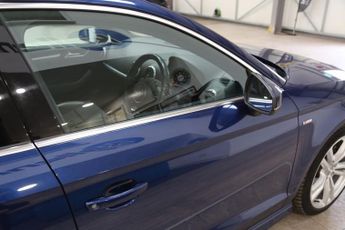 AUDI A3 1.4 TFSI CoD S line Saloon 4dr Petrol S Tronic Euro 6 (s/s) (Nav