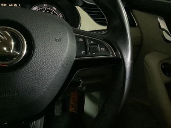 SKODA OCTAVIA 2.0 TDI SE L Estate 5dr Diesel DSG Euro 6 (s/s) (150 ps)