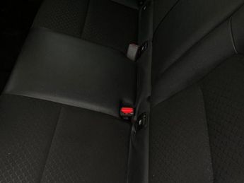 NISSAN JUKE 1.0 DIG-T N-Connecta SUV 5dr Petrol DCT Auto Euro 6 (s/s) (114 p