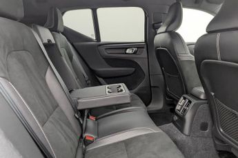 VOLVO XC40 1.5h T5 Twin Engine Recharge 10.7kWh R-Design SUV 5dr Petrol Plu