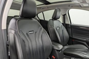 FORD FOCUS 1.5T EcoBoost Vignale Hatchback 5dr Petrol Auto Euro 6 (s/s) (18