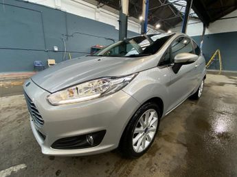 FORD FIESTA 1.6 Titanium Hatchback 3dr Petrol Powershift Euro 6 (105 ps)
