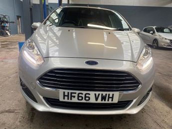 FORD FIESTA 1.6 Titanium Hatchback 3dr Petrol Powershift Euro 6 (105 ps)