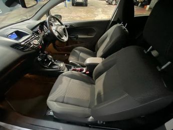 FORD FIESTA 1.6 Titanium Hatchback 3dr Petrol Powershift Euro 6 (105 ps)