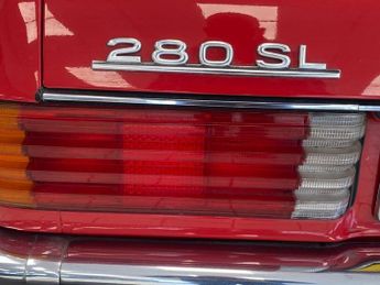 MERCEDES-BENZ SL 2.7L 2d  AUTO  185 BHP