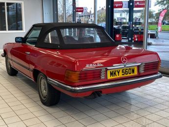 MERCEDES-BENZ SL 2.7L 2d  AUTO  185 BHP
