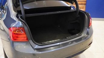 BMW 3 SERIES 2.0 320d Sport Saloon 4dr Diesel Auto xDrive Euro 5 (s/s) (184 p