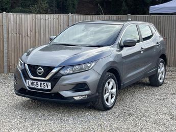 Nissan Qashqai 1.3 DIG-T Acenta Premium SUV 5dr Petrol Manual Euro 6 (s/s) (140