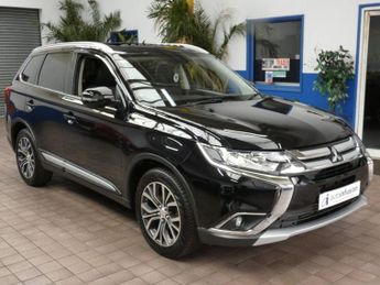 MITSUBISHI OUTLANDER 2.2 DI-D 4 SUV 5dr Diesel Manual 4WD Euro 6 (s/s) (147 ps)