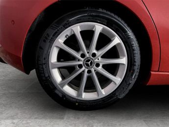 MERCEDES-BENZ A CLASS 1.3 A200 Sport (Executive) Hatchback 5dr Petrol 7G-DCT Euro 6 (s
