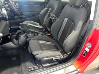 MINI HATCH 2.0 Cooper S Classic Hatchback 3dr Petrol Steptronic Euro 6 (s/s