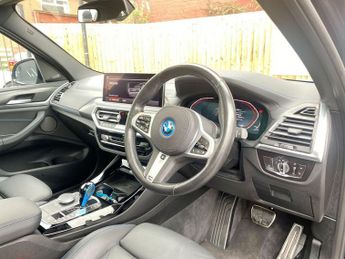 BMW IX3 80kWh M Sport Pro SUV 5dr Electric Auto (286 ps)