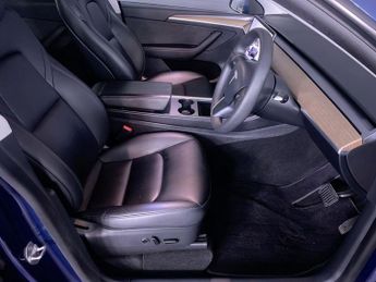 TESLA MODEL Y (Dual Motor) Long Range SUV 5dr Electric Auto 4WDE (384 bhp)