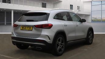 MERCEDES-BENZ GLA 2.0 GLA200d AMG Line (Premium) SUV 5dr Diesel 8G-DCT Euro 6 (s/s