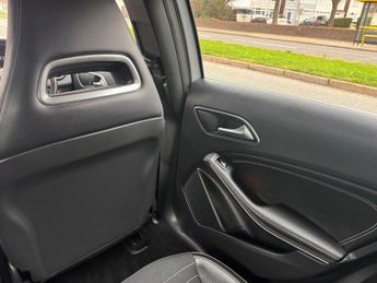 MERCEDES-BENZ A-CLASS 1.5 A180 CDI Sport Hatchback 5dr Diesel 7G-DCT Euro 5 (s/s) (109