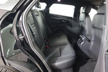 LAND ROVER RANGE ROVER EVOQUE 1.5 P300e 12.2kWh R-Dynamic SE Auto 4WD Euro 6 (s/s) 5dr