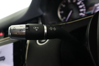 LAND ROVER RANGE ROVER EVOQUE 1.5 P300e 12.2kWh R-Dynamic SE Auto 4WD Euro 6 (s/s) 5dr