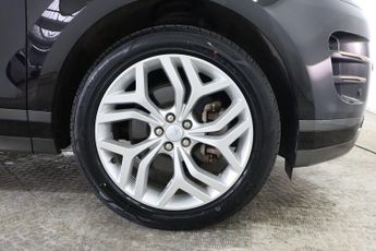 LAND ROVER RANGE ROVER EVOQUE 1.5 P300e 12.2kWh R-Dynamic SE Auto 4WD Euro 6 (s/s) 5dr