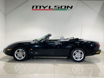 JAGUAR XF 4.2 Convertible 2dr Petrol Automatic (279 g/km, 300 bhp)