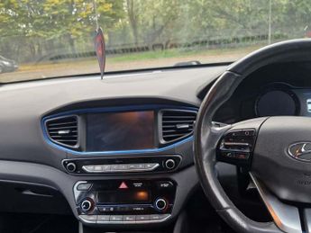 HYUNDAI IONIQ 1.6 h-GDi Premium SE Hatchback 5dr Petrol Hybrid DCT Euro 6 (s/s
