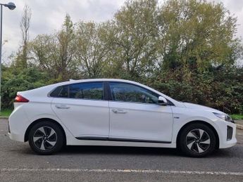 HYUNDAI IONIQ 1.6 h-GDi Premium SE Hatchback 5dr Petrol Hybrid DCT Euro 6 (s/s