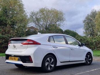 HYUNDAI IONIQ 1.6 h-GDi Premium SE Hatchback 5dr Petrol Hybrid DCT Euro 6 (s/s
