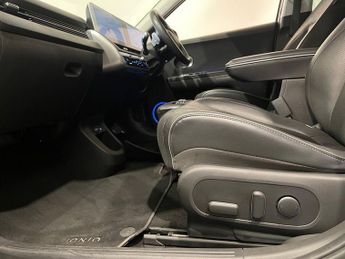 HYUNDAI IONIQ 5 73kWh Ultimate Hatchback 5dr Electric Auto (217 ps)