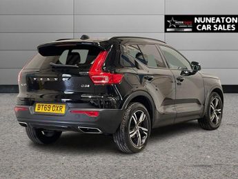 VOLVO XC40 2.0 D3 R-Design SUV 5dr Diesel Auto Euro 6 (s/s) (150 ps)