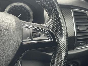 SKODA KODIAQ 2.0 TSI SportLine SUV 5dr Petrol DSG 4WD Euro 6 (s/s) (7 Seat) (