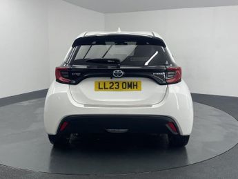 TOYOTA YARIS 1.5 VVT-h Design Hatchback 5dr Petrol Hybrid E-CVT Euro 6 (s/s) 