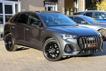 AUDI Q3 1.5 TFSI COD 35 BLACK EDITION