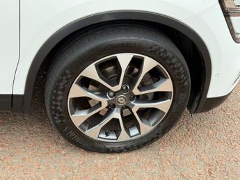 RENAULT KOLEOS 2.0 dCi GT Line SUV 5dr Diesel X-Trn A7 4WD Euro 6 (s/s) (175 ps