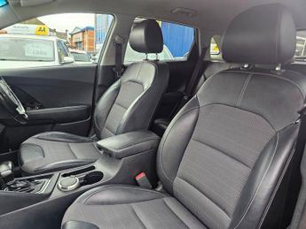 KIA NIRO AUTOMATIC 1.6h GDi GPF 2 SUV 5dr Petrol Hybrid DCT Euro 6 (s/s) 