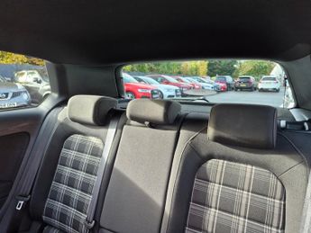 VOLKSWAGEN GOLF 2.0 TDI GTD Hatchback 3dr Diesel DSG Euro 6 (s/s) (184 ps)