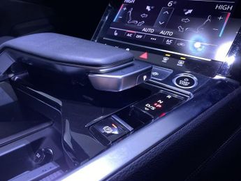 AUDI E-TRON 55 S line Sportback 5dr Electric Auto quattro 95kWh (11kW Charge