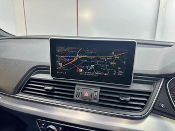 AUDI Q5 2.0 TDI 40 S line SUV 5dr Diesel S Tronic quattro Euro 6 (s/s) (