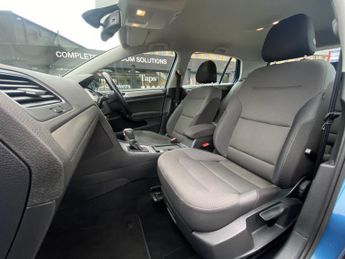 VOLKSWAGEN GOLF 1.6 TDI BlueMotion Tech Match Edition Hatchback 5dr Diesel DSG E