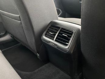 VOLKSWAGEN GOLF 1.6 TDI BlueMotion Tech Match Edition Hatchback 5dr Diesel DSG E