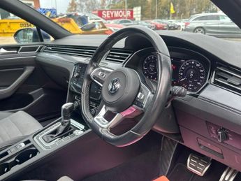 VOLKSWAGEN PASSAT 1.5 TSI EVO R-Line Estate 5dr Petrol DSG Euro 6 (s/s) (150 ps)
