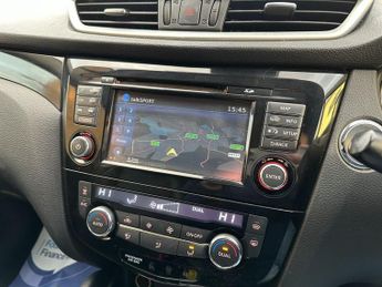 NISSAN QASHQAI 1.6 dCi Tekna SUV 5dr Diesel XTRON 2WD Euro 6 (s/s) (130 ps)