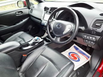 NISSAN LEAF 24kWh Tekna Hatchback 5dr Electric Auto (107 bhp)