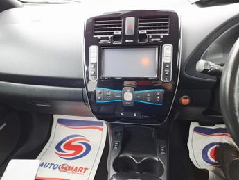 NISSAN LEAF 24kWh Tekna Hatchback 5dr Electric Auto (107 bhp)