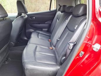 NISSAN LEAF 24kWh Tekna Hatchback 5dr Electric Auto (107 bhp)
