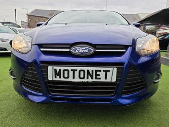 FORD FOCUS 1.6 Zetec Hatchback 5dr Petrol Powershift Euro 5 (125 ps)