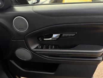 LAND ROVER RANGE ROVER EVOQUE 2.0 TD4 Autobiography SUV 5dr Diesel Auto 4WD Euro 6 (s/s) (180 