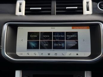 LAND ROVER RANGE ROVER EVOQUE 2.0 TD4 Autobiography SUV 5dr Diesel Auto 4WD Euro 6 (s/s) (180 