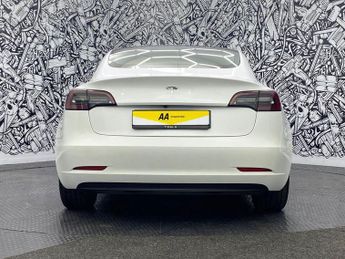 TESLA Model 3 Standard Range Plus Saloon 4dr Electric Auto RWD (241 bhp)