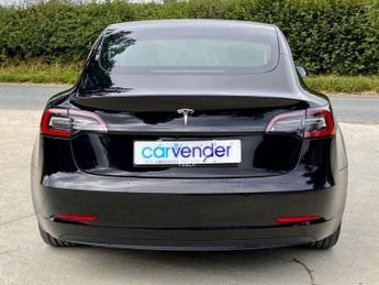 TESLA Model 3 Standard Range Plus Saloon 4dr Electric Auto RWD (241 bhp)