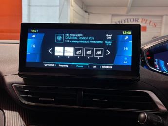 PEUGEOT 3008 1.6 13.2kWh Allure SUV 5dr Petrol Plug-in Hybrid e-EAT Euro 6 (s
